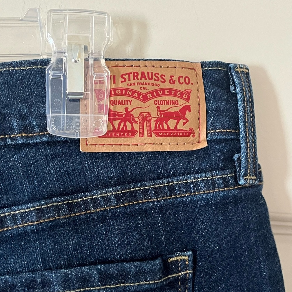 Levi’s 505 Straight Dark Wash Distressed Classic Blue Women's Jeans Size 12 - Picture 2 of 16